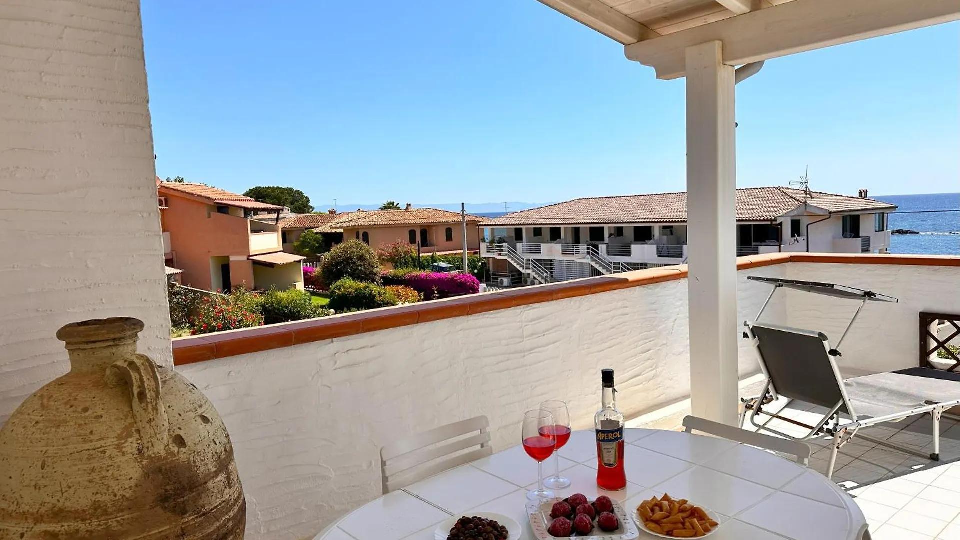 Casa La Magnolia Frontemare Διαμέρισμα Porto Columbu - Perd'E Sali